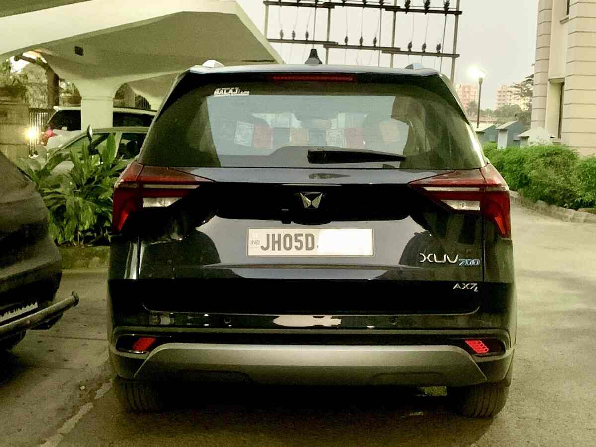 Mahindra XUV700 Gets A Price Cut